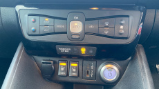 Nissan LEAF 110kW N-Connecta 39kWh 5dr Auto Electric Hatchback